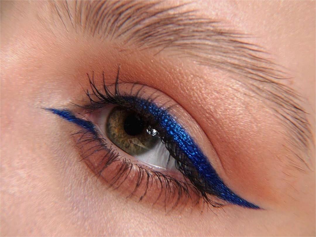 What Is the Easiest Type of Eyeliner to Apply?